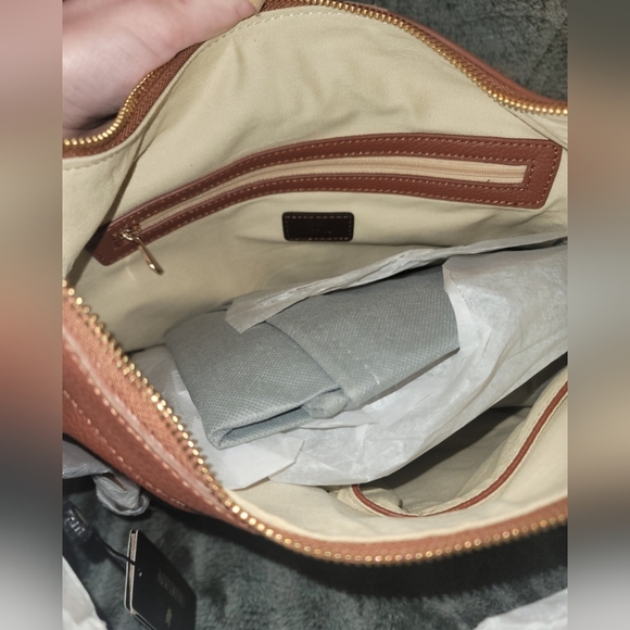 Ora Delphine purse *NEW* w/defects - Picture 4 of 5